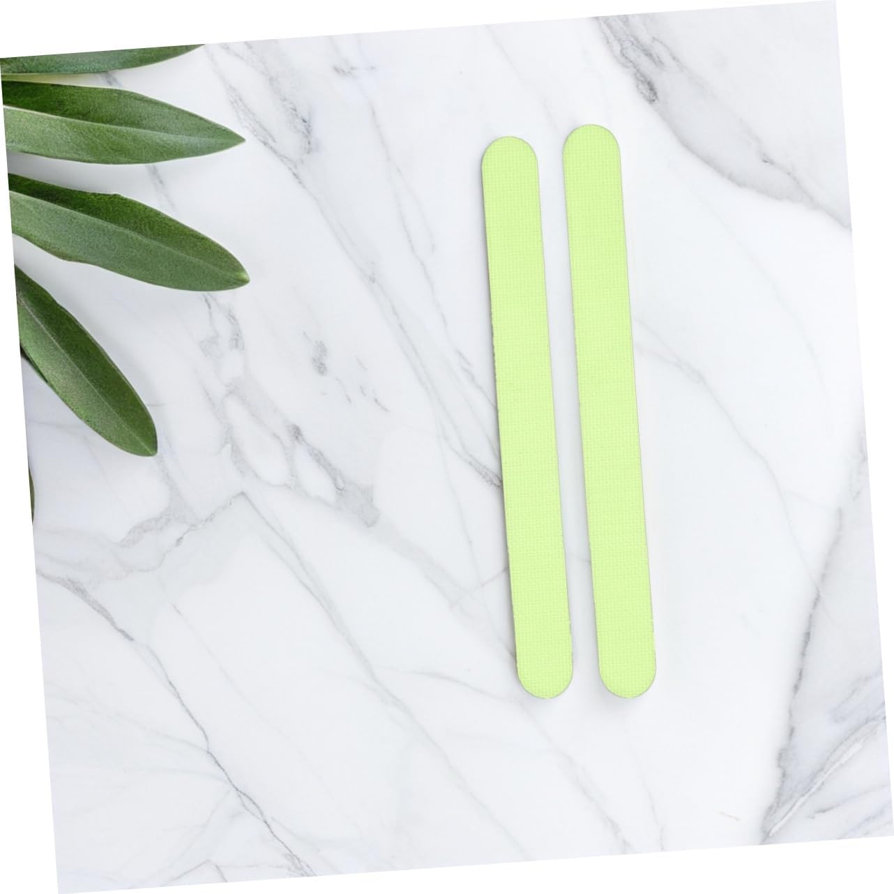 DECHOUS 3 Sets Glow Dark Non-Slip Shower Strips