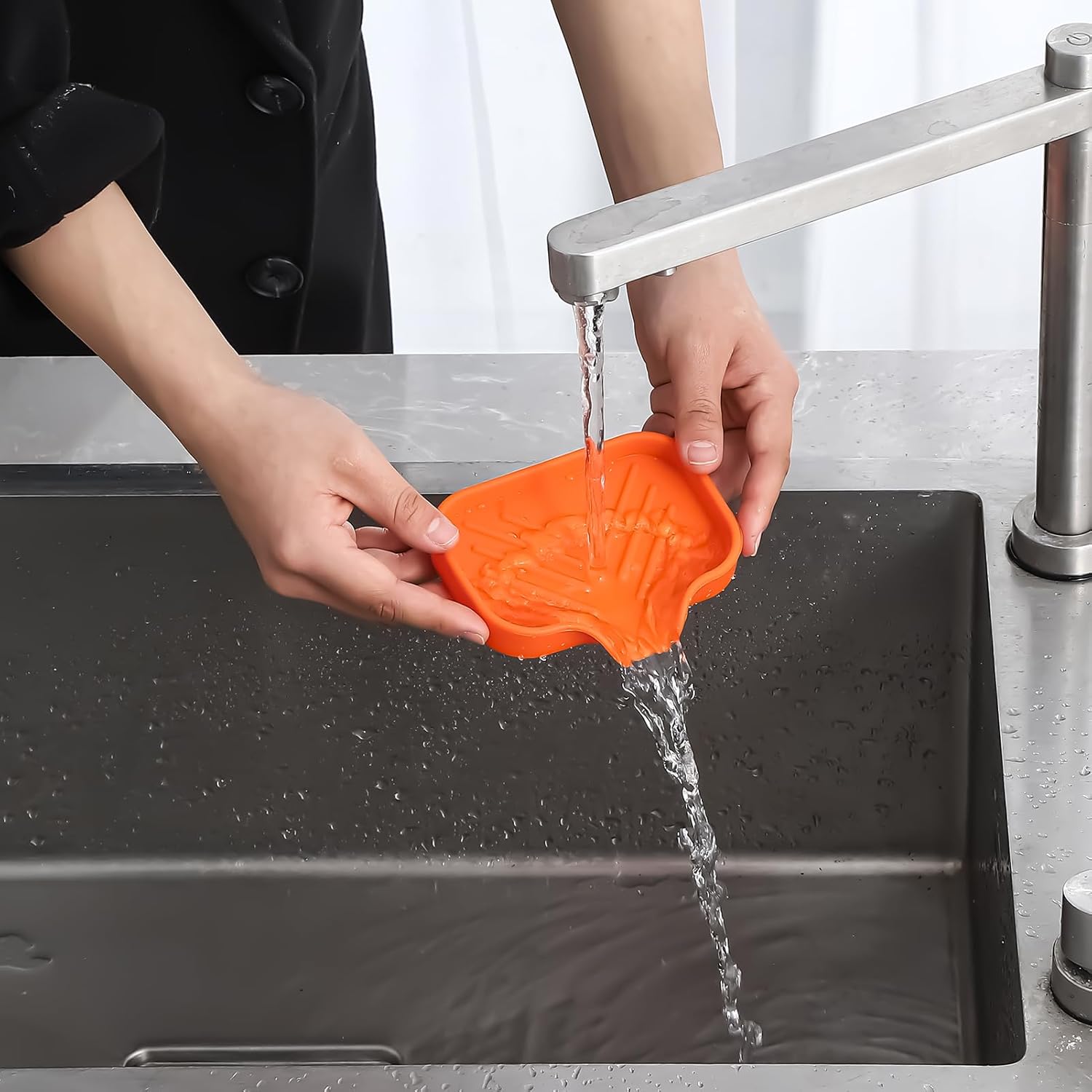 MicoYang Silicone Soap Dish with Drain Spout - 49x32 1