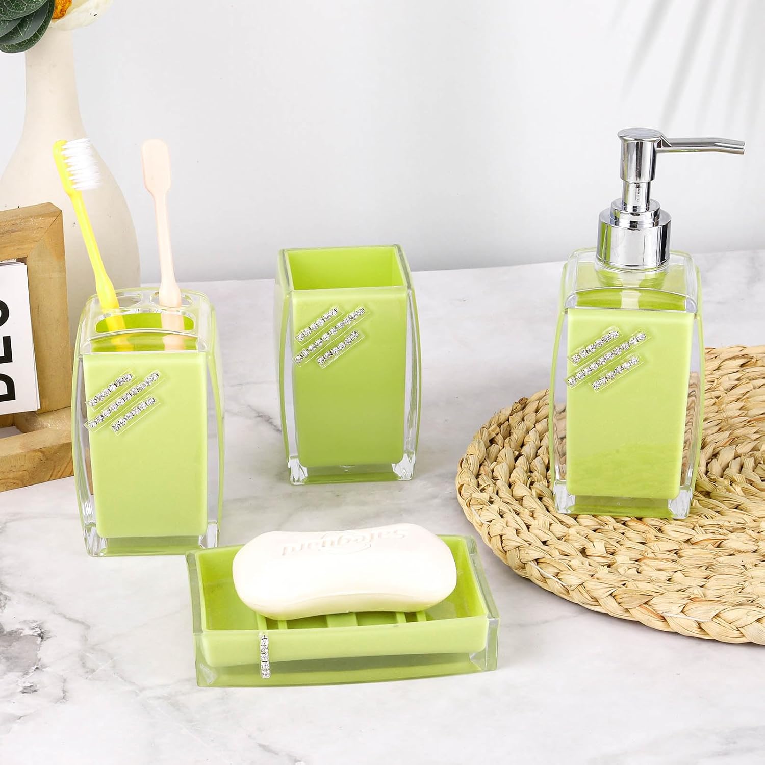 TUANYO Green Bathroom Accessories Set 5Pcs Modern
